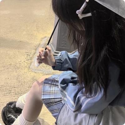 假日嬉春